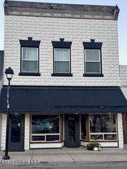 6276 W MAINE ST, Spirit Lake, ID 83869