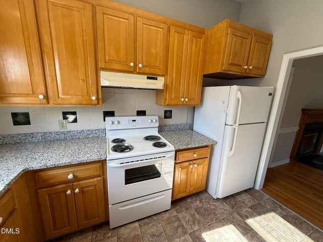 405 Avent Circle, Holly Springs, NC 27540