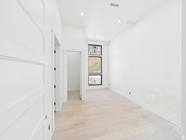 422 N CASTOR LN, Salt Lake City, UT 84103