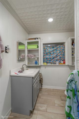143 New Bethel Booker Road, Benton, LA 71006