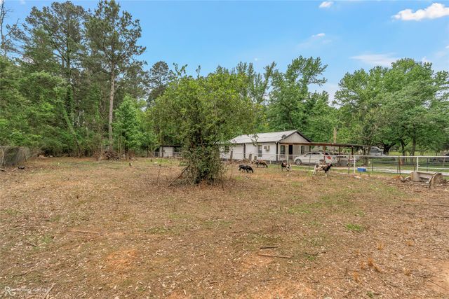 143 New Bethel Booker Road, Benton, LA 71006