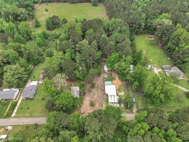 143 New Bethel Booker Road, Benton, LA 71006