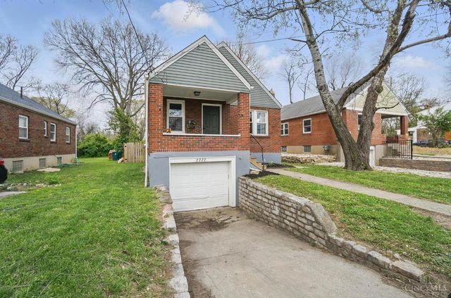 2222 Langdon Farm Road, Cincinnati, OH 45237