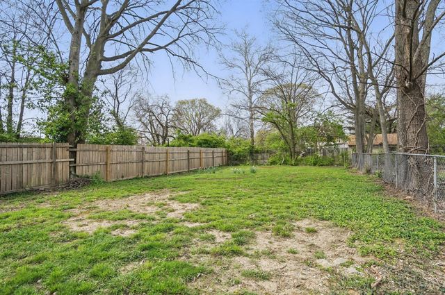 2222 Langdon Farm Road, Cincinnati, OH 45237