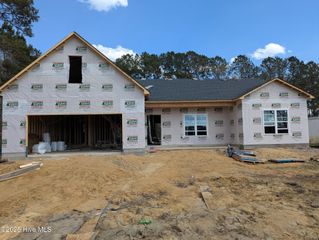 304 Giles Marshburn Road, Burgaw, NC 28425