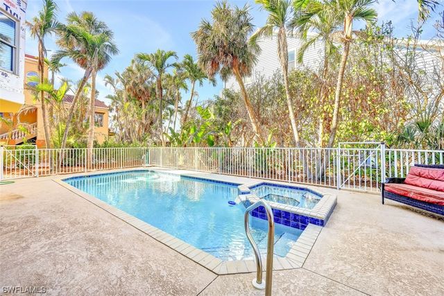 11505 Gore LN, Captiva, FL 33924
