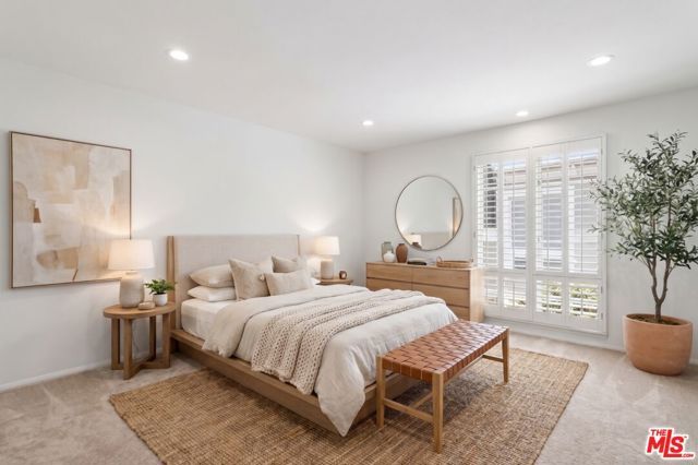 1242 Berkeley Street 10, Santa Monica, CA 90404