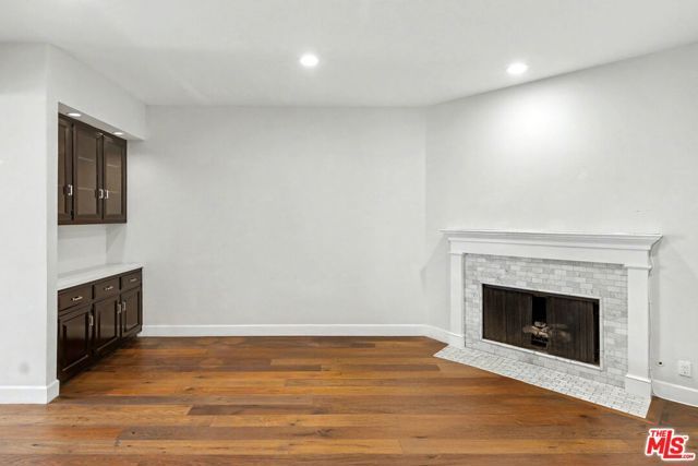 1242 Berkeley Street 10, Santa Monica, CA 90404