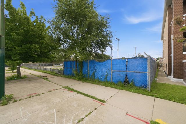 5101-5117 S Sacramento Avenue, Chicago, IL 60632
