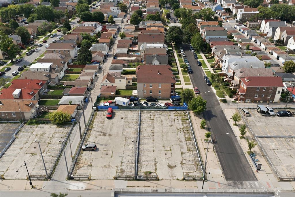 5101-5117 S Sacramento Avenue, Chicago, IL 60632