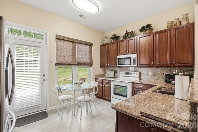 6120 Pale Moss Lane, Charlotte, NC 28269
