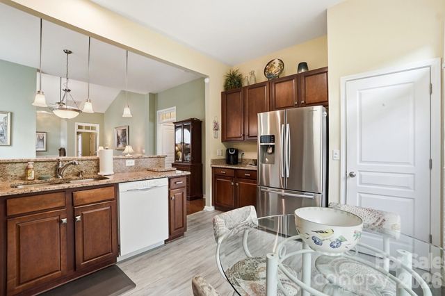 6120 Pale Moss Lane, Charlotte, NC 28269