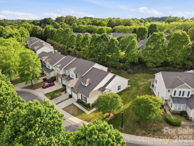 6120 Pale Moss Lane, Charlotte, NC 28269
