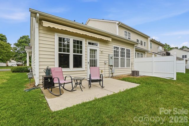 6120 Pale Moss Lane, Charlotte, NC 28269