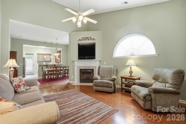 6120 Pale Moss Lane, Charlotte, NC 28269