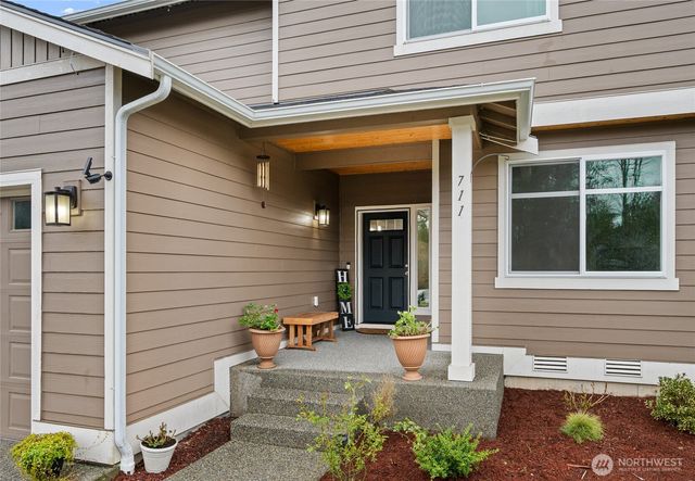 711 10th St, Sultan, WA 98294