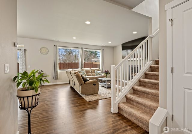 711 10th St, Sultan, WA 98294