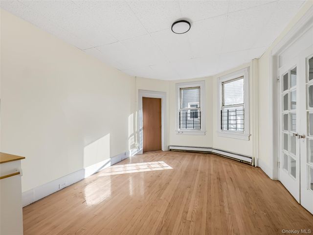 119 S 11th Avenue 1, Mount Vernon, NY 10550
