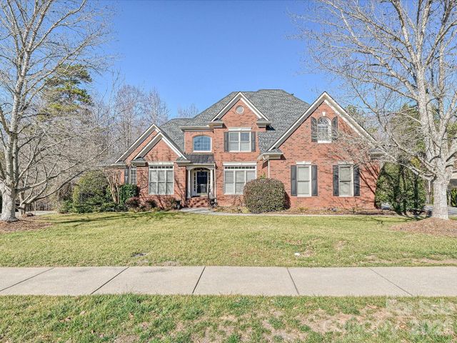 2110 Highland Forest Drive, Waxhaw, NC 28173