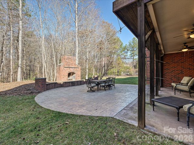 2110 Highland Forest Drive, Waxhaw, NC 28173