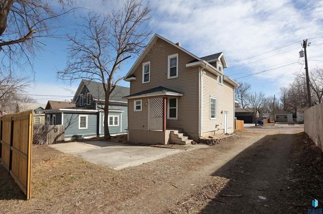 609 N Sherman Ave Avenue, Sioux Falls, SD 57103