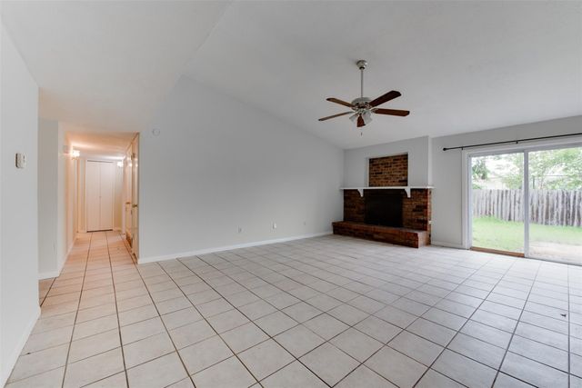 15702 Mendocino Drive, Houston, TX 77083