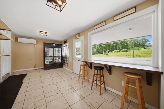 915 Suncook Valley Road, Alton, NH 03809