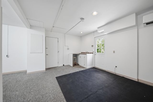 915 Suncook Valley Road, Alton, NH 03809