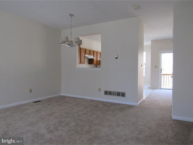 421 WOODSTOCK LN, Wilmington, DE 19808