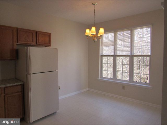 421 WOODSTOCK LN, Wilmington, DE 19808