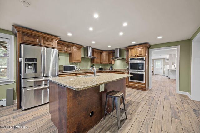 5387 Us 64 Alt E, Tarboro, NC 27886