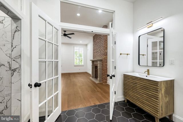 1704 MADISON AVE, Baltimore, MD 21217