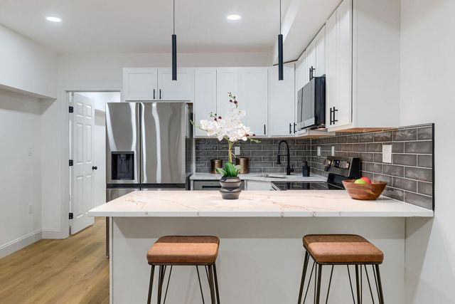 1704 MADISON AVE, Baltimore, MD 21217