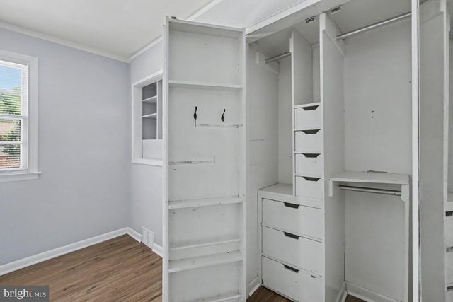 128 HENRY RD, Enola, PA 17025