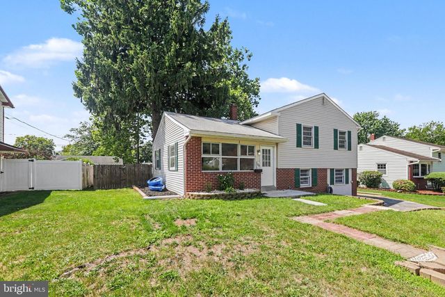 128 HENRY RD, Enola, PA 17025