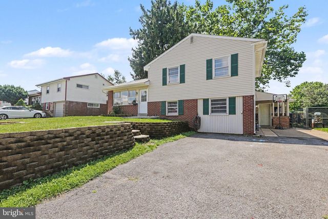128 HENRY RD, Enola, PA 17025