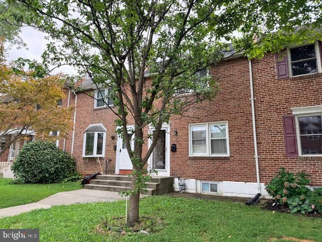 3082 W COURT AVE, Claymont, DE 19703