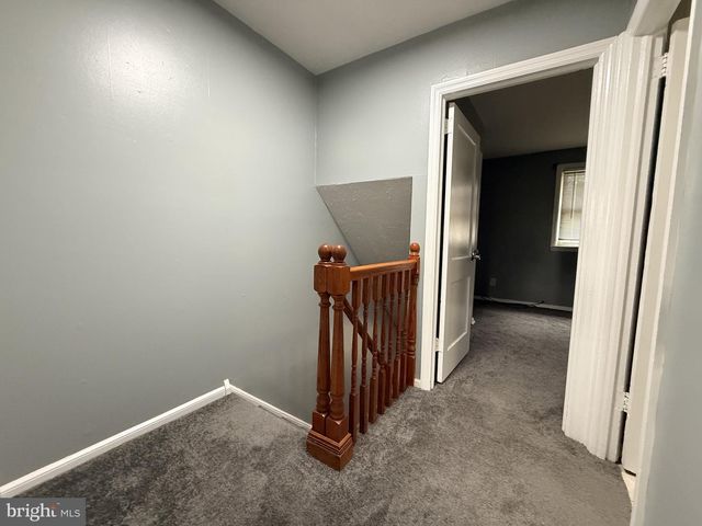 3082 W COURT AVE, Claymont, DE 19703