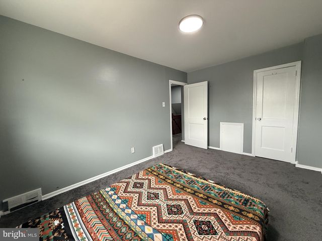 3082 W COURT AVE, Claymont, DE 19703