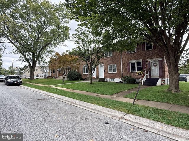 3082 W COURT AVE, Claymont, DE 19703