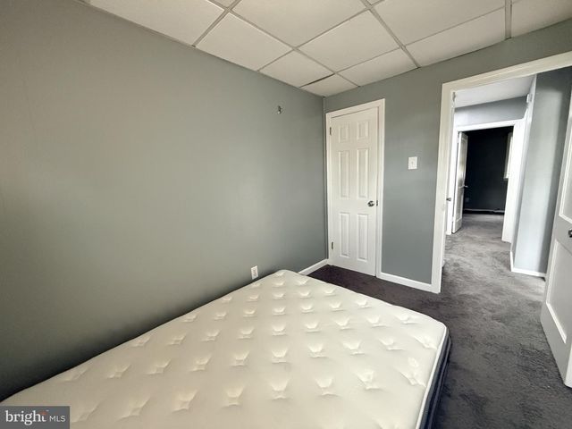 3082 W COURT AVE, Claymont, DE 19703