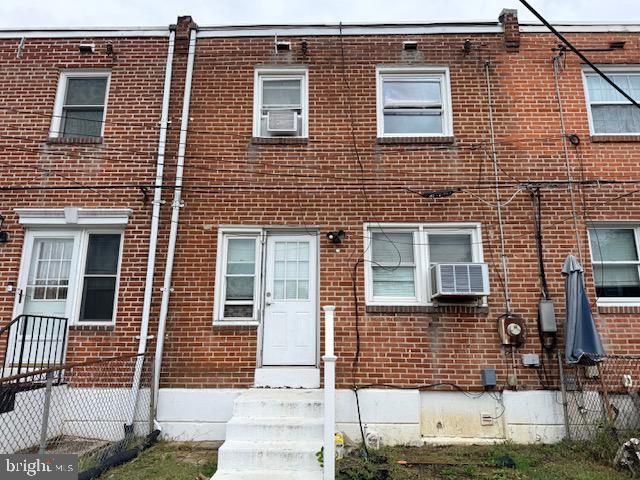 3082 W COURT AVE, Claymont, DE 19703