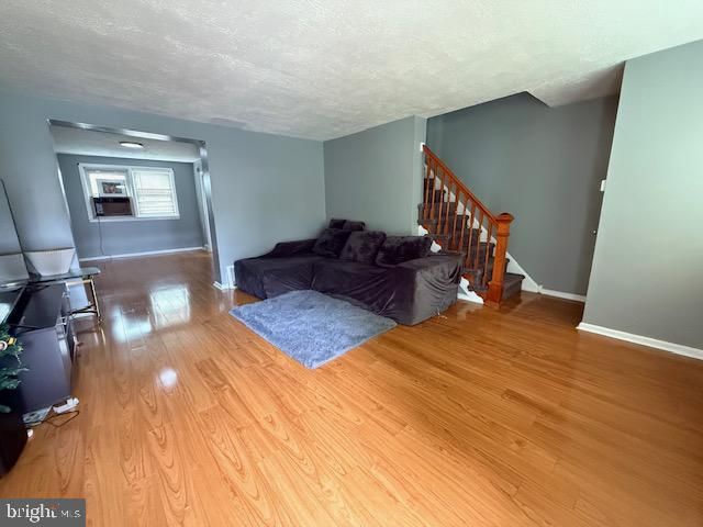 3082 W COURT AVE, Claymont, DE 19703