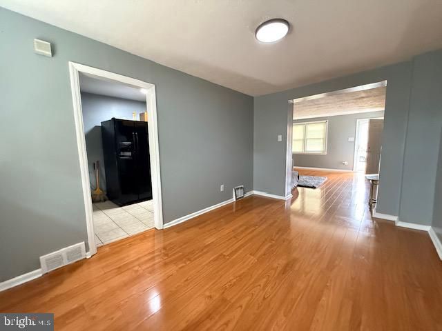 3082 W COURT AVE, Claymont, DE 19703