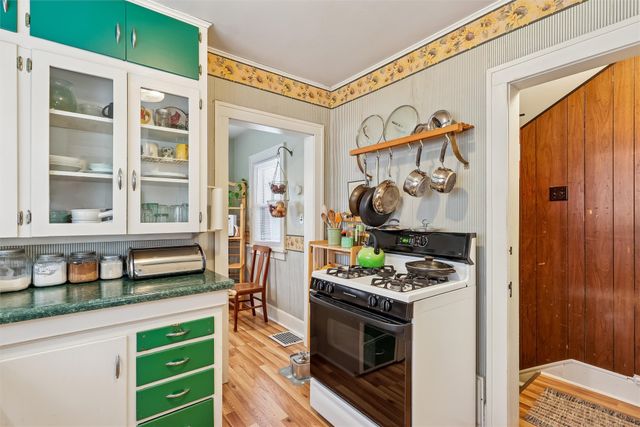 1343 43rd Street, Des Moines, IA 50311