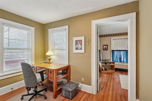 1343 43rd Street, Des Moines, IA 50311