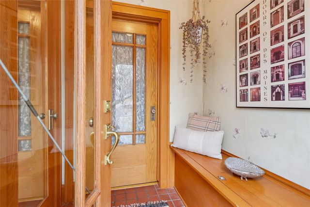 1343 43rd Street, Des Moines, IA 50311