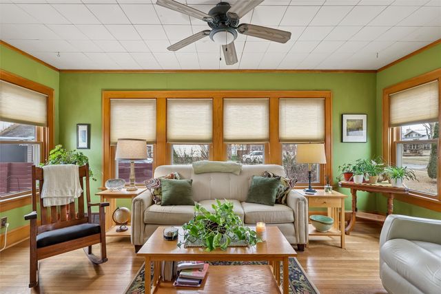 1343 43rd Street, Des Moines, IA 50311