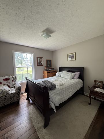 242 Kay Cir, Lafayette, TN 37083