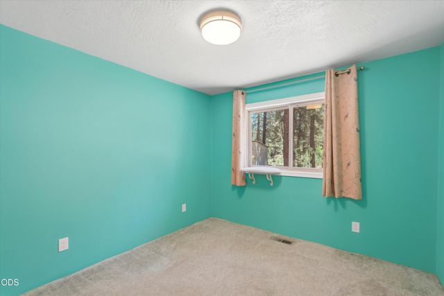 60282 Pawnee Lane, Bend, OR 97702